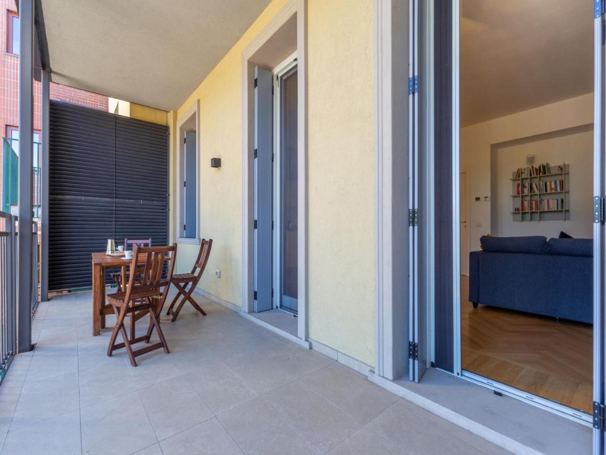The Best Rent - Spacious Three-Bedroom Apartment With Terrace Μιλάνο Εξωτερικό φωτογραφία