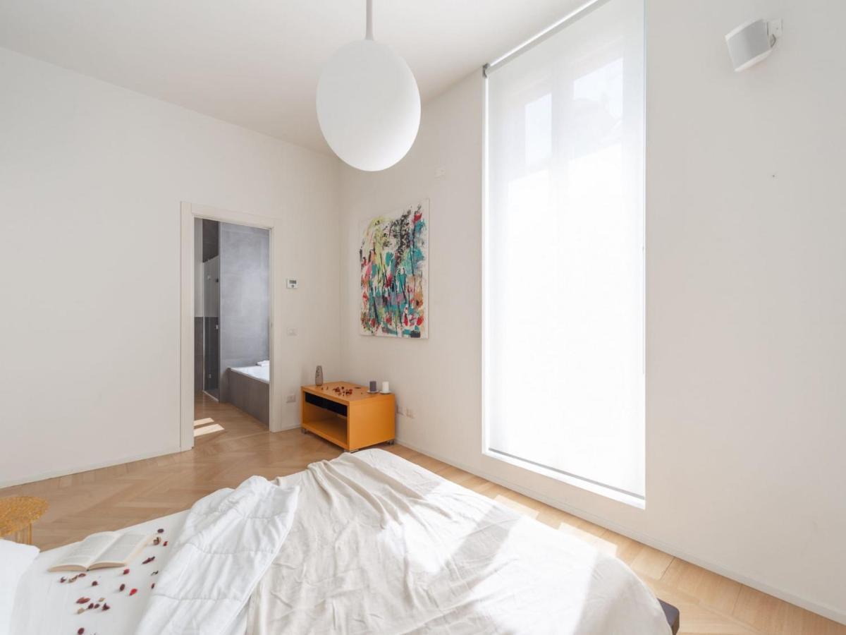 The Best Rent - Spacious Three-Bedroom Apartment With Terrace Μιλάνο Εξωτερικό φωτογραφία